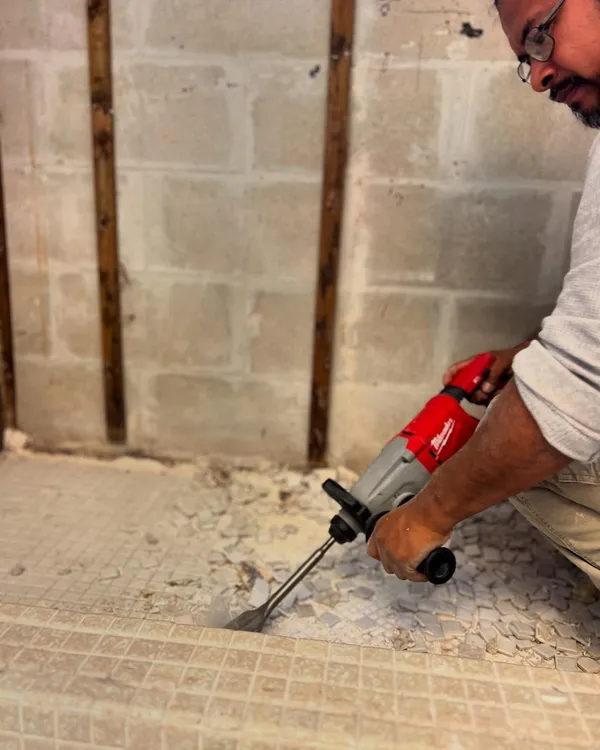 Safe and controlled demolition